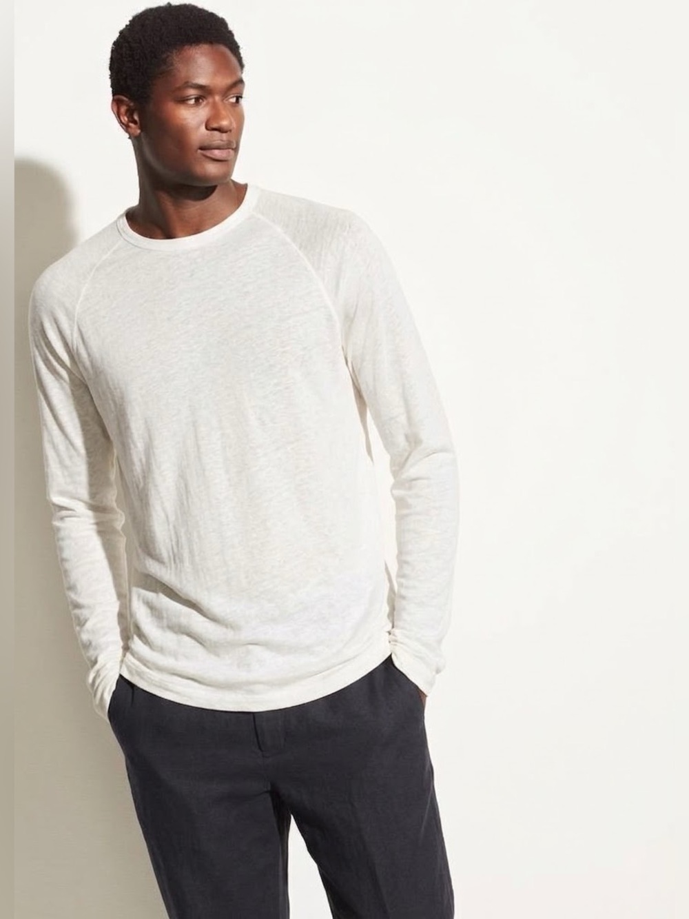 Vince Men’s Linen Long Sleeve Crewneck Shirt White, Size M